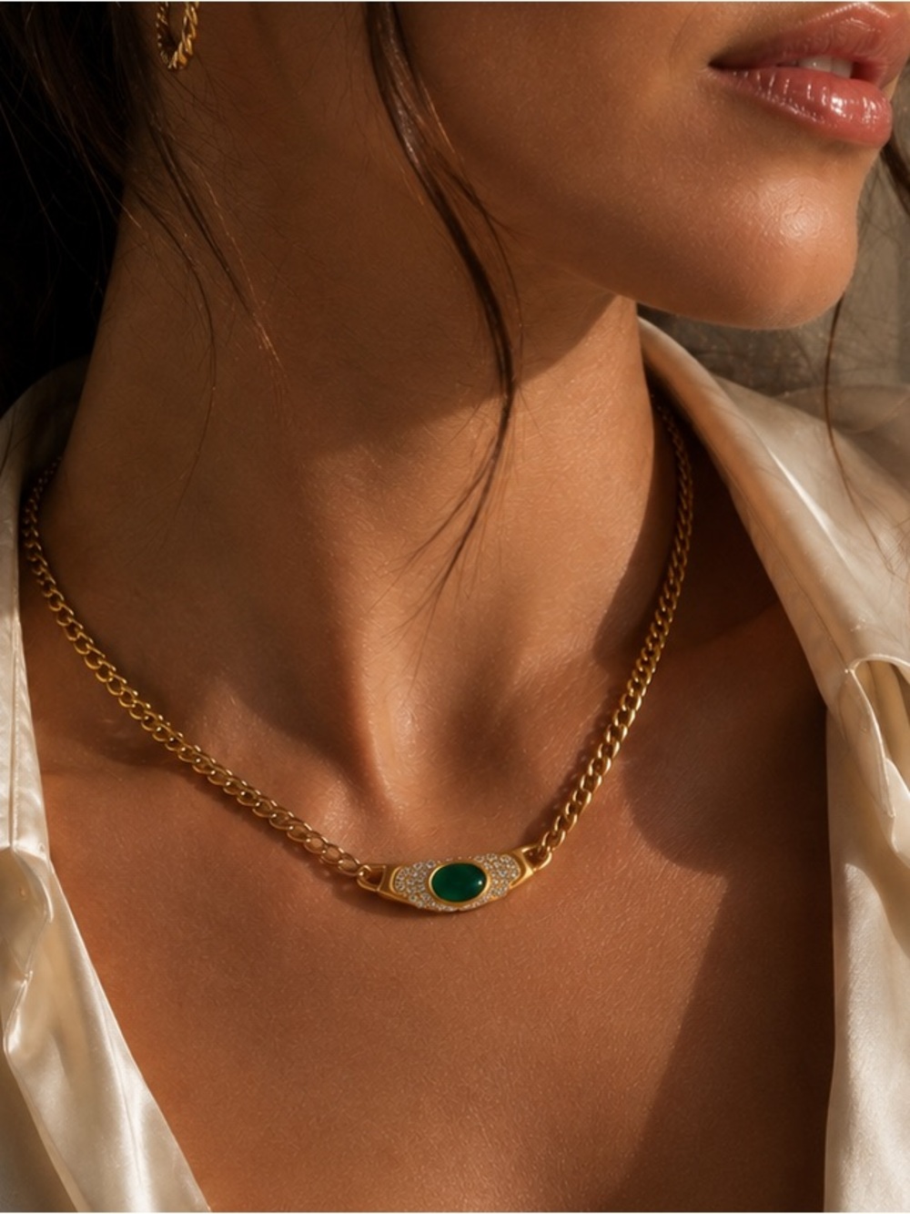 18K Gold Plated Green Stone & Cubic Zirconia Pendant Necklace - Picture 7 of 9